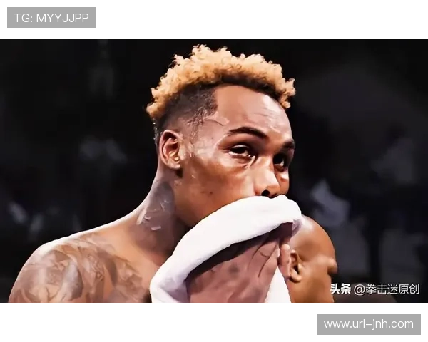 杰伦·恩尼斯现身奥蒂兹比赛现场，公开邀战154磅统一战